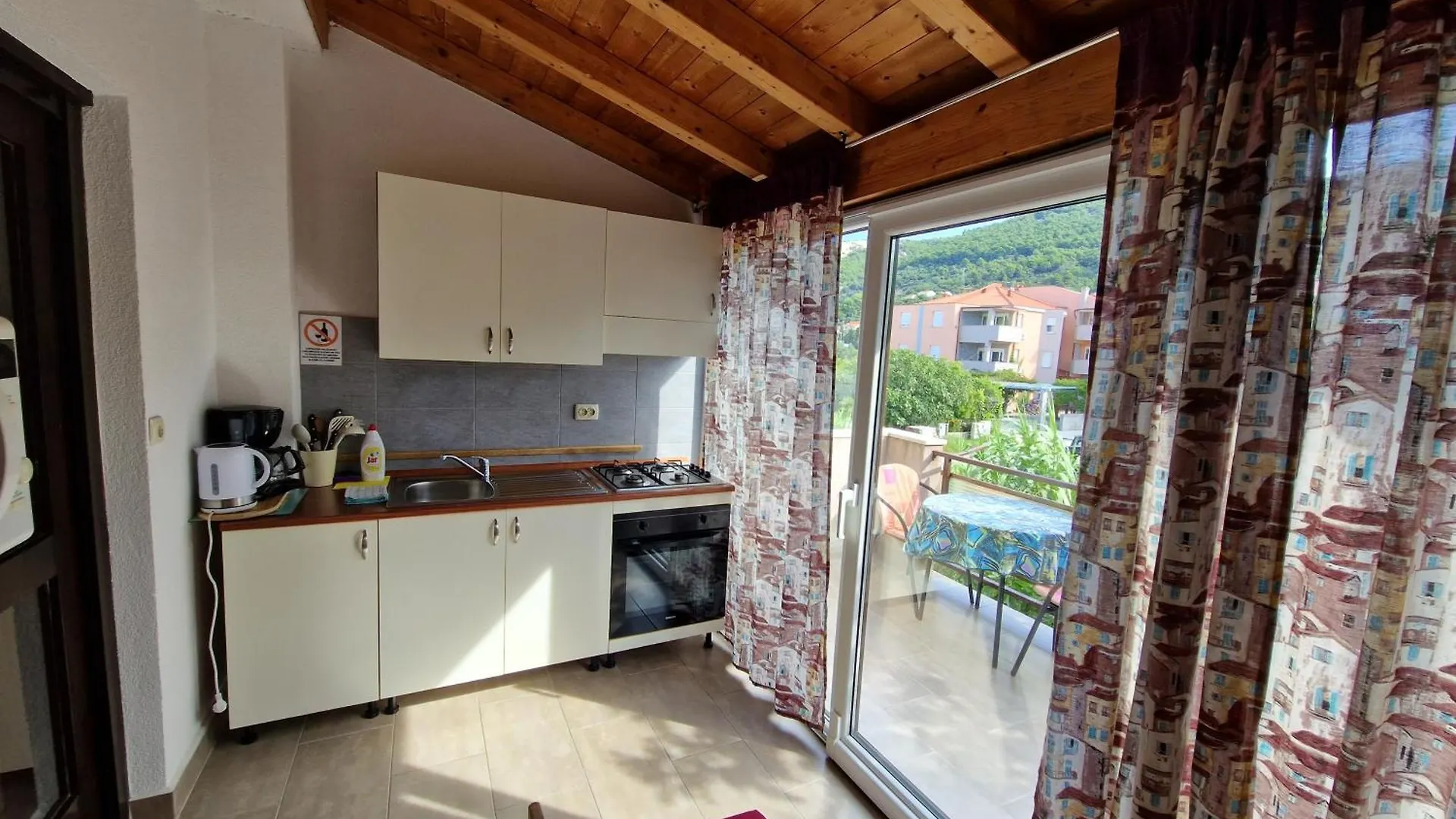 Apartment Guest House Gordana Banjol