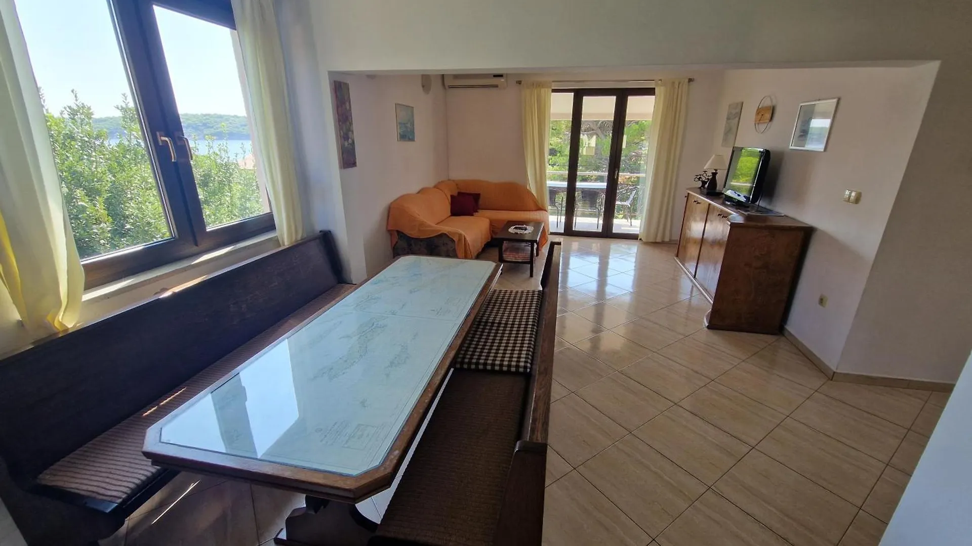 Guest House Gordana Banjol 0*,  Croatia